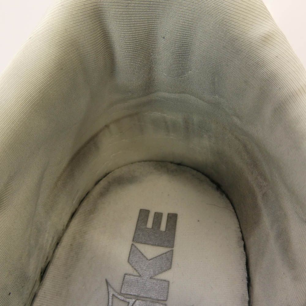 スニーカー ブラック系