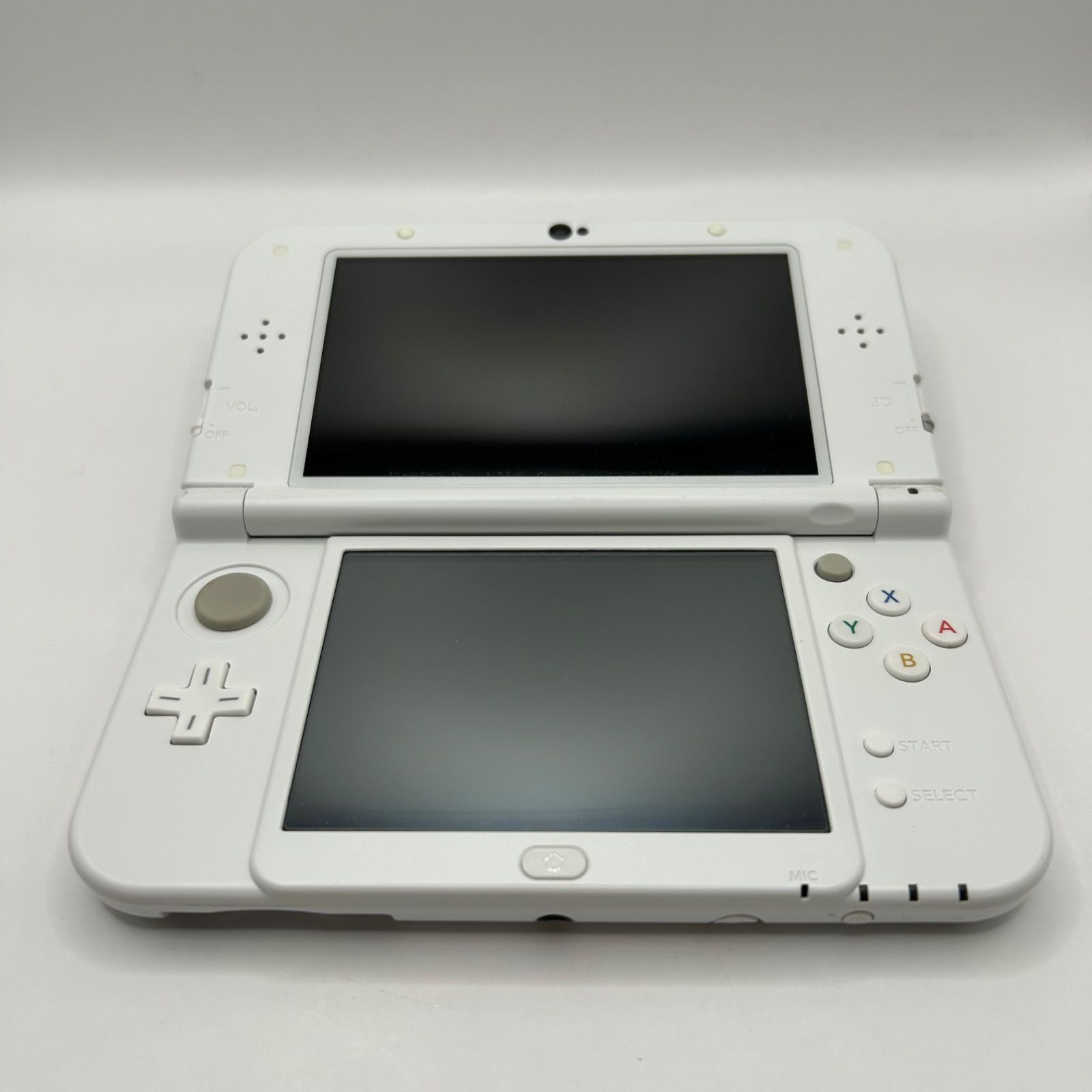 任天堂 Nintendo new 3 DS LL RED-001 ホワイト