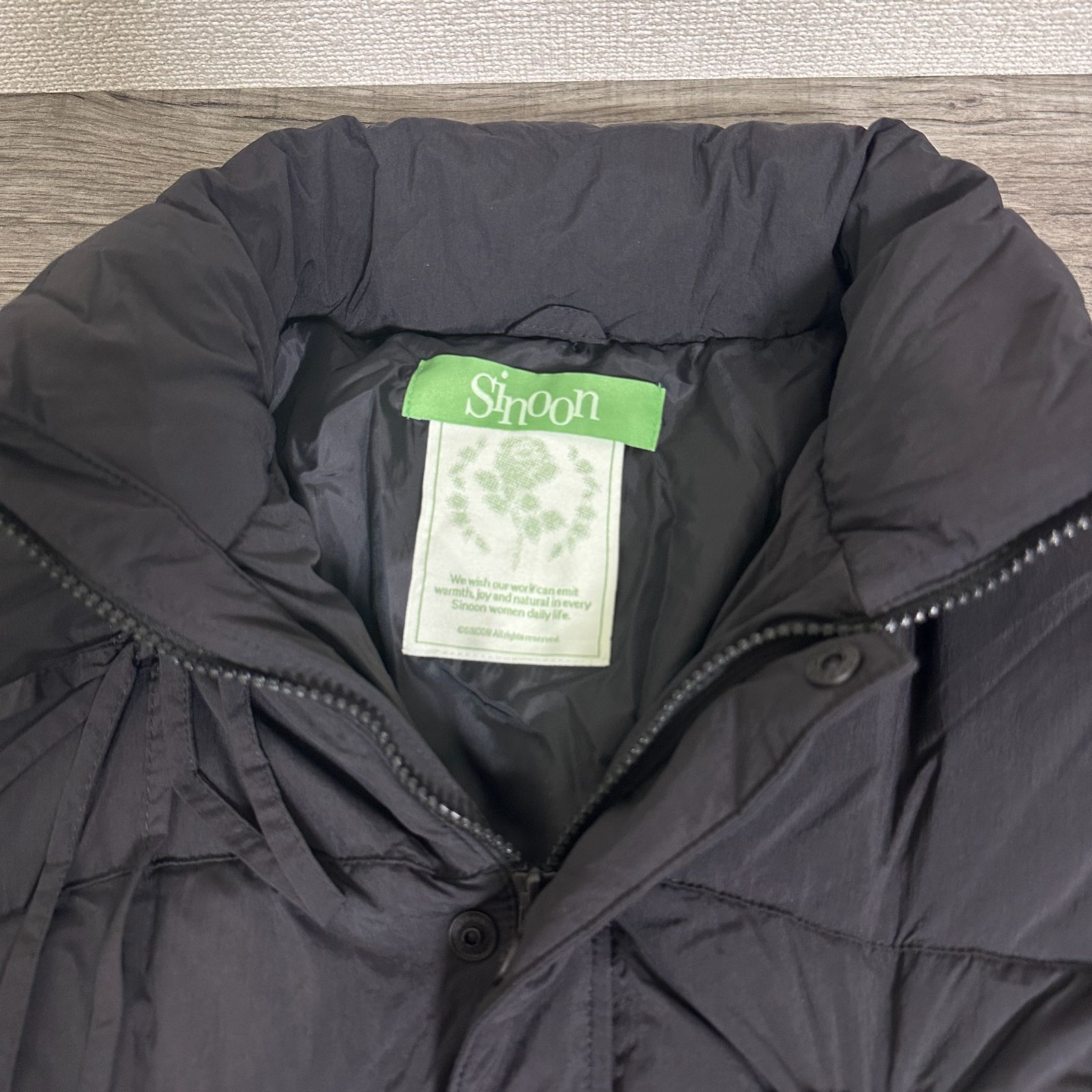 SINOON リボンディティールダウンジャケット クロップド丈 裾ドロスト