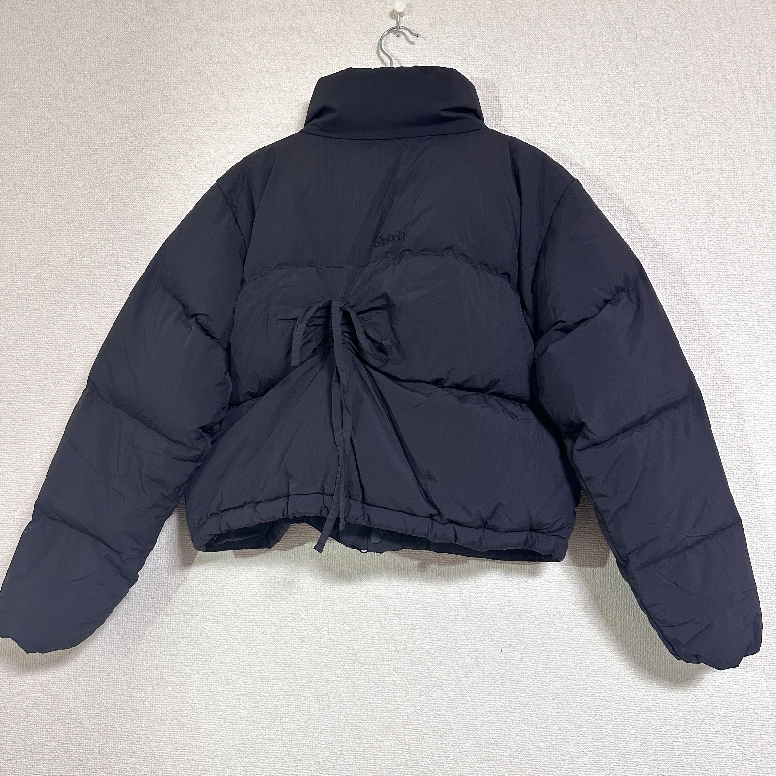 SINOON リボンディティールダウンジャケット クロップド丈 裾ドロスト