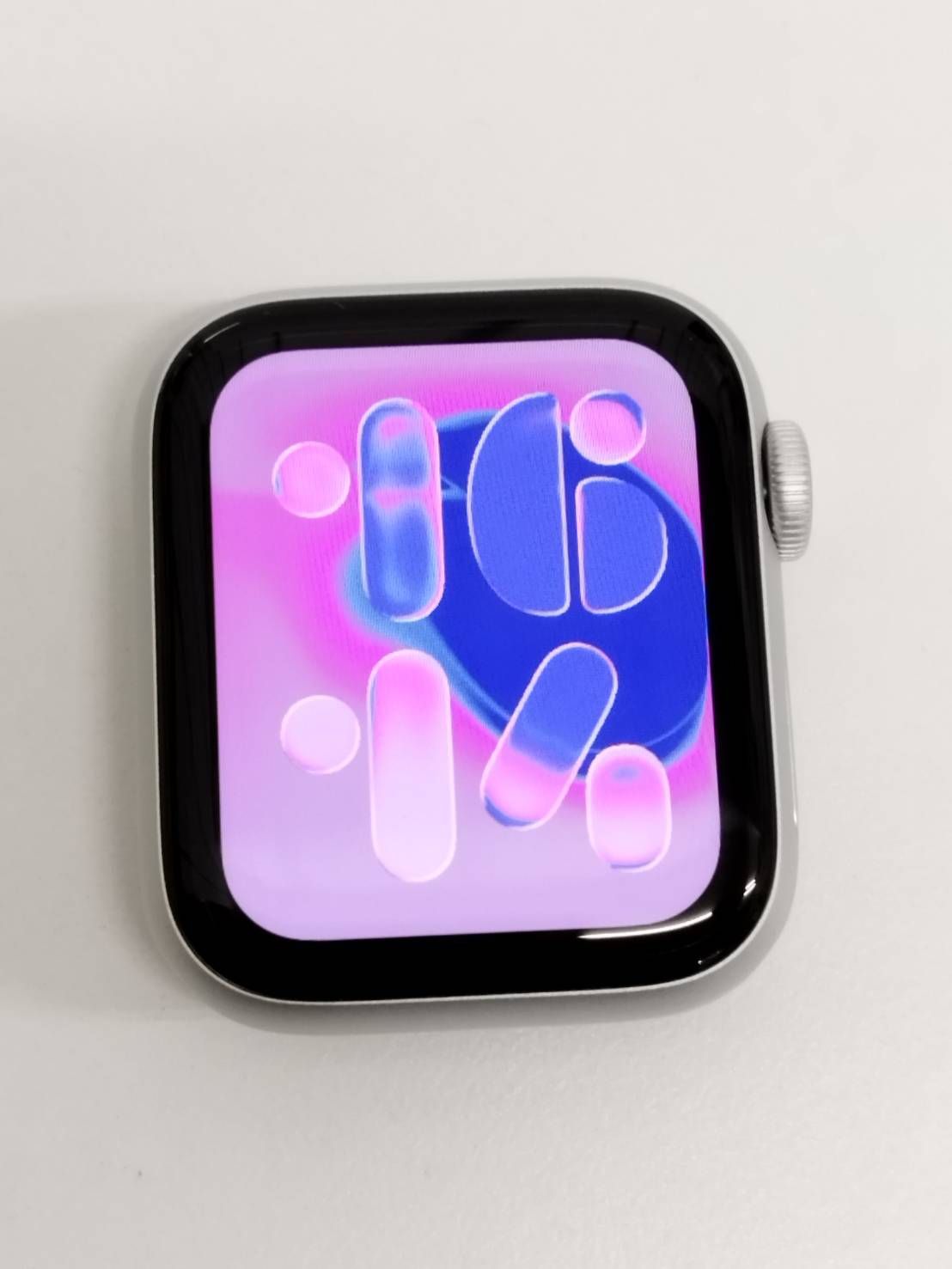 Apple Watch Series 6 GPS セルラー 40 mm A 2375 シルバー M 06 3 J 1