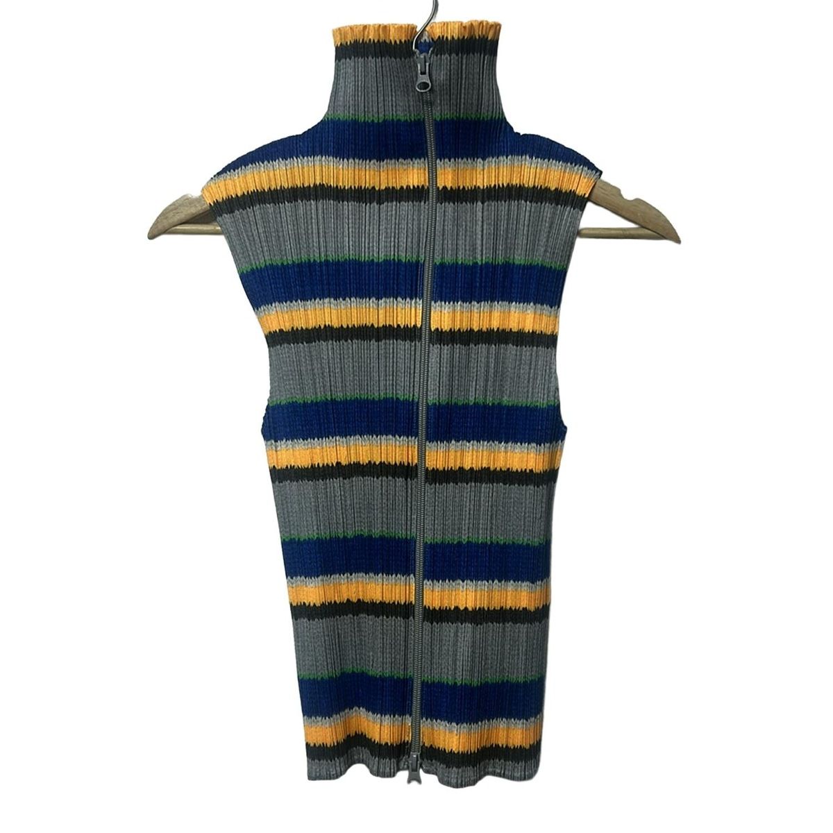 プリーツプリーズ ノースリーブカットソー サイズ3 L レディース - グレー×オレンジ×マルチ ハイネック プリーツ ボーダー ジップアップ