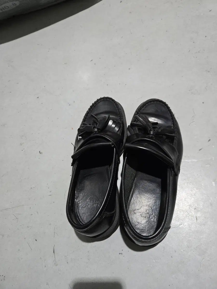 DR. MARTENS ドクターマーチン エイドリアン ペニー ローファー