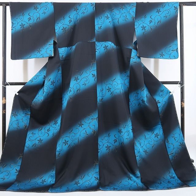 ❁tomihisa❁新品 唐花 着物 正絹 仕付け糸付 ワイドサイズ“同時に