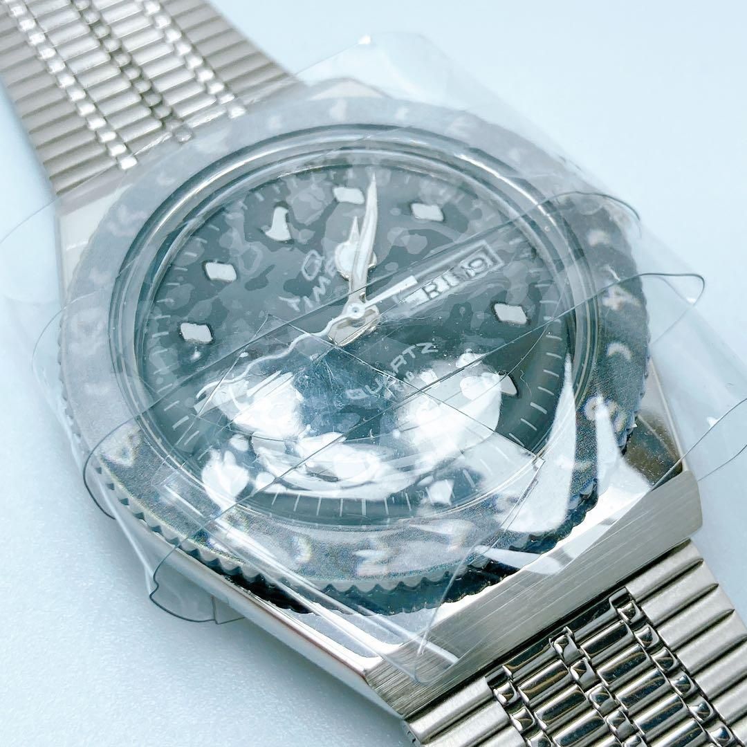 623 エンド×タイメックス Q Series WARP デイデイト 腕時計