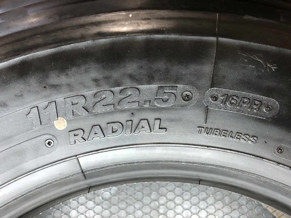  札幌発引取OK W 900 11 R 22 5 16 PR 5インチ トラックタイヤ スタッドレス 1本 23年製 バリ溝 大型トラック ダンプ STQ 044 その他 タイヤ