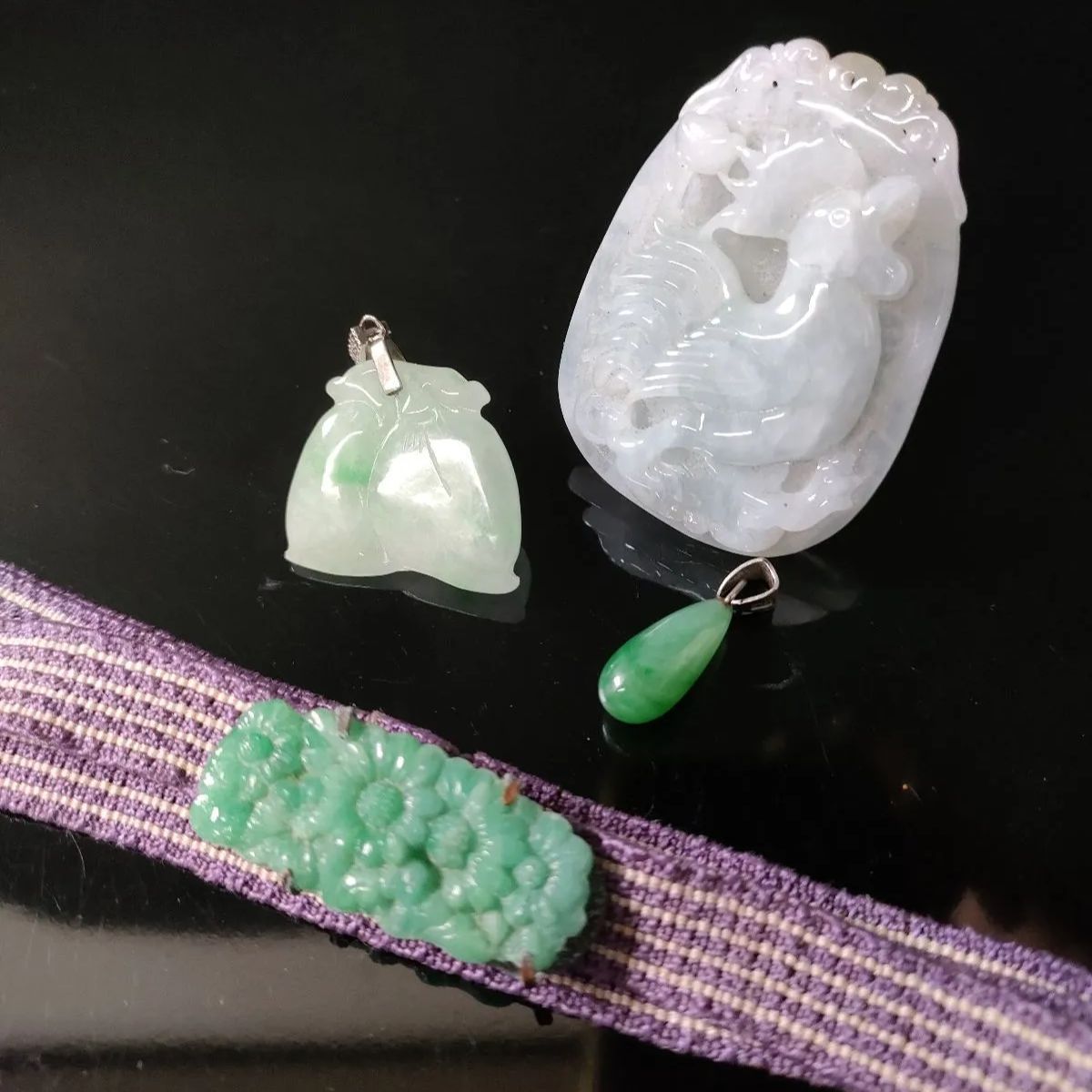 F6-02/翡翠4点まとめて/WG刻印有/帯留/ペンダントトップ/ブローチ/骨董