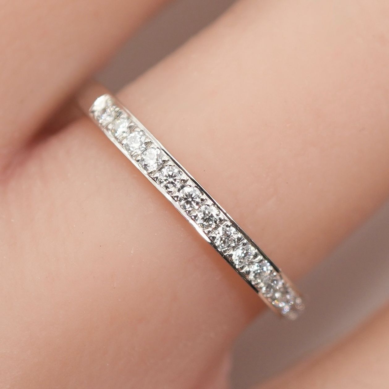 ヴァンドーム青山 ハーフエタニティ プラチナ ダイヤ リング/25-1916S