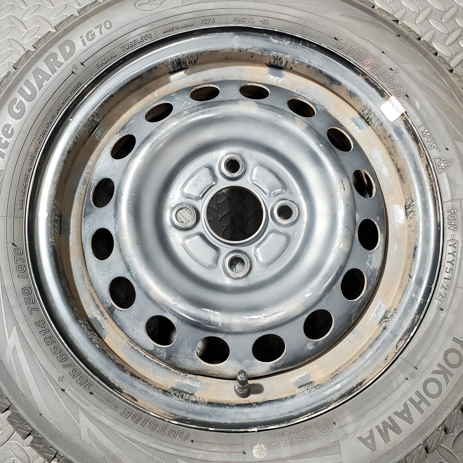 22年製 155 65 R 14 ヨコハマ アイスガード iG 70 日産 デイズ デイズルークス スタッドレスタイヤ 1315