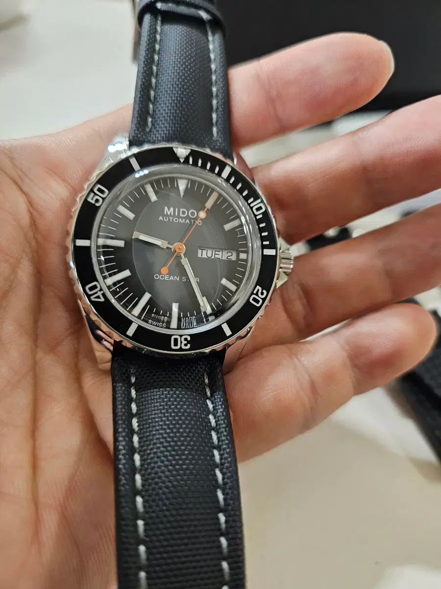  25年 ミドー オーシャントゥーリビュート オートマチック 時計 チノパン 自動巻き時計 腕時計(アナログ)
