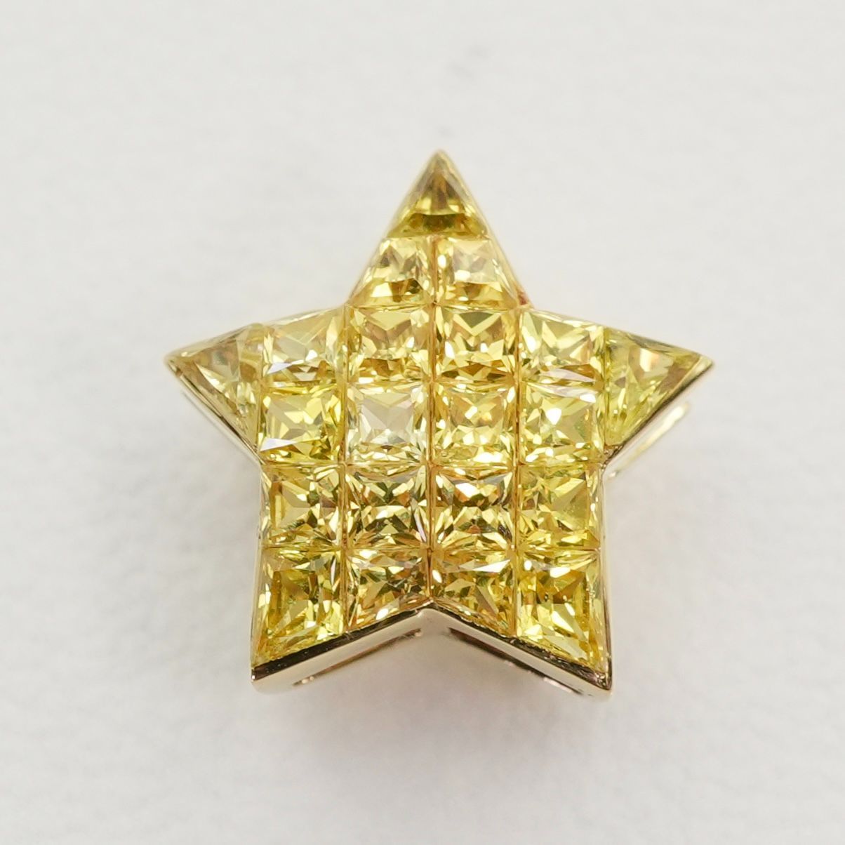 QVC K18 イエローサファイア スター ネックレストップ/25-1831S - メルカリ