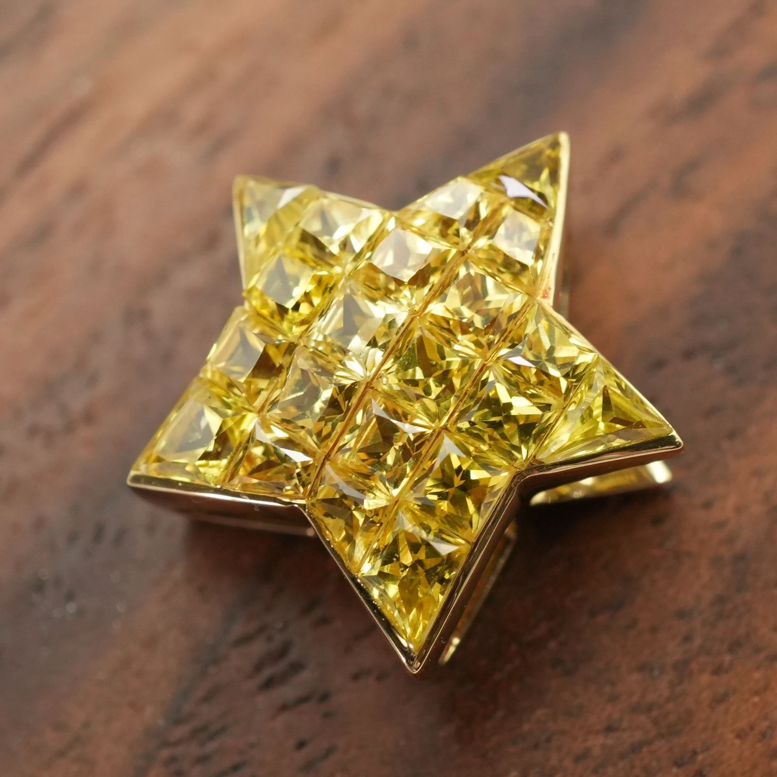 イエローサファイアミステリーセッティングペンダントトップ QVC イエローサファイアミステリーセッティングペンダントトップ QVC jewel