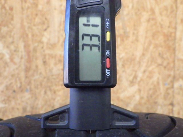 M 309 G 製造 約6部山 ADVAN AD 09 195 45 R 16 2本