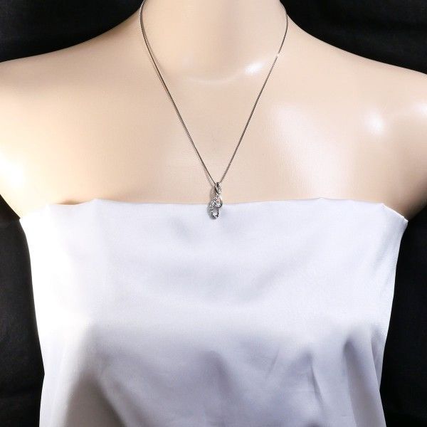 専用　Pt900、Pt850鑑定書付き天然カラーダイヤのネックレス Pt900/Pt850 天然エメラルド ダイヤ ネックレス E0.27ct 美品