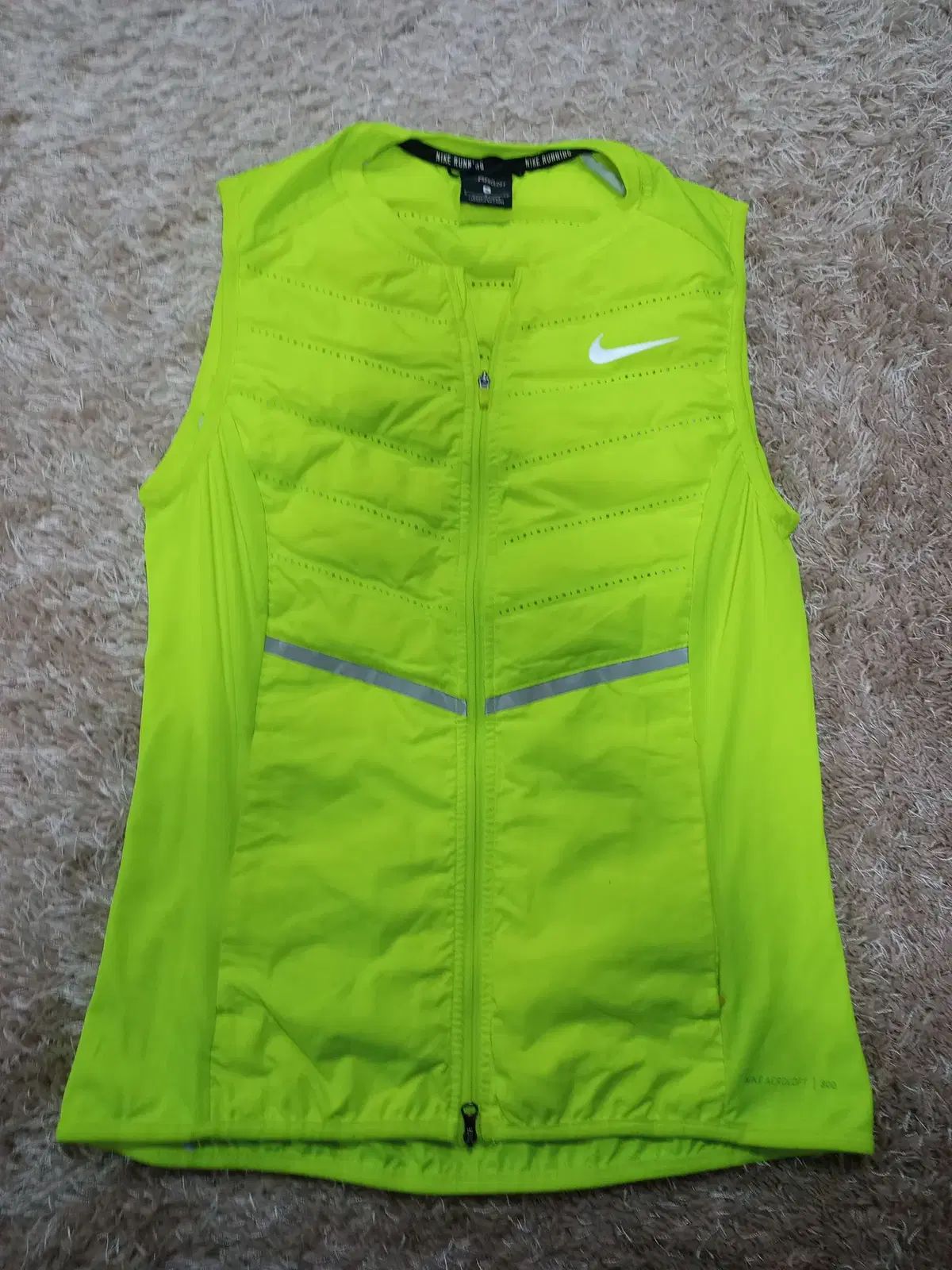 ナイキ エア ラフト ダウン ベスト 800 グースダウン