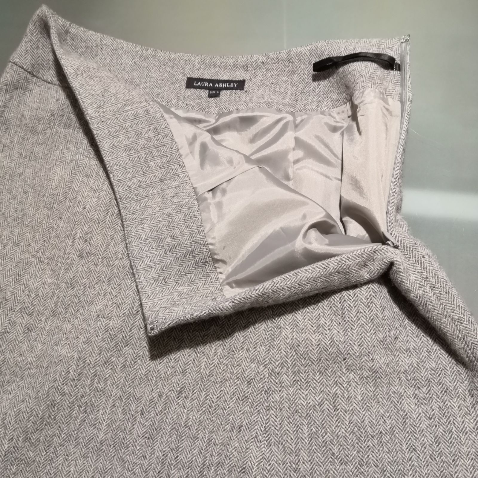 LAURA ASHLEY ローラアシュレイ グレー ツイード ウール・麻混 フレア