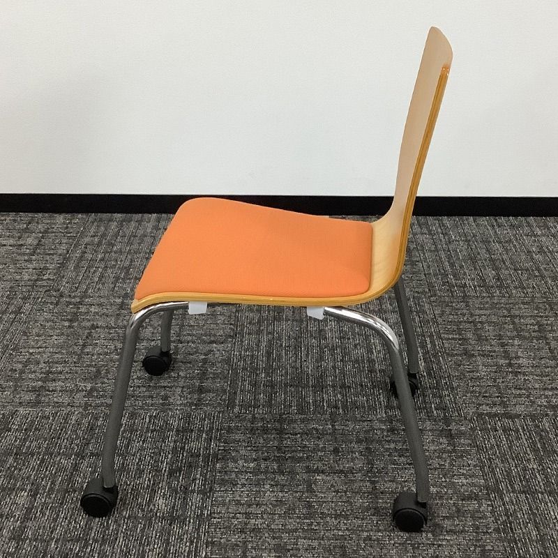 ミーティングチェア