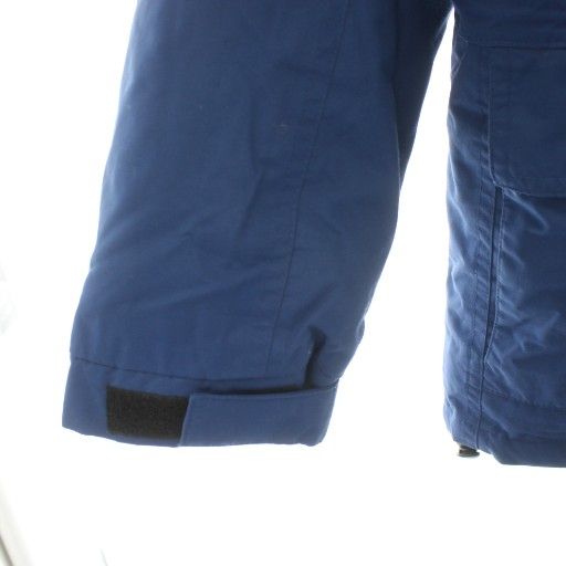 ダウンジャケット ロゴ