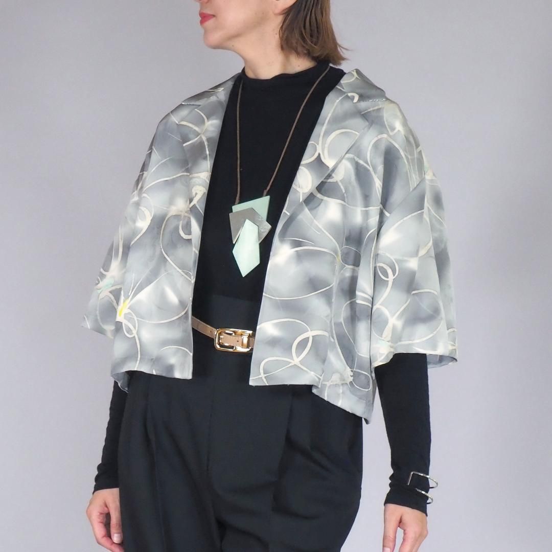 価格 着物リメイク クロップドシャツ ライトグレー 蝶 オープン