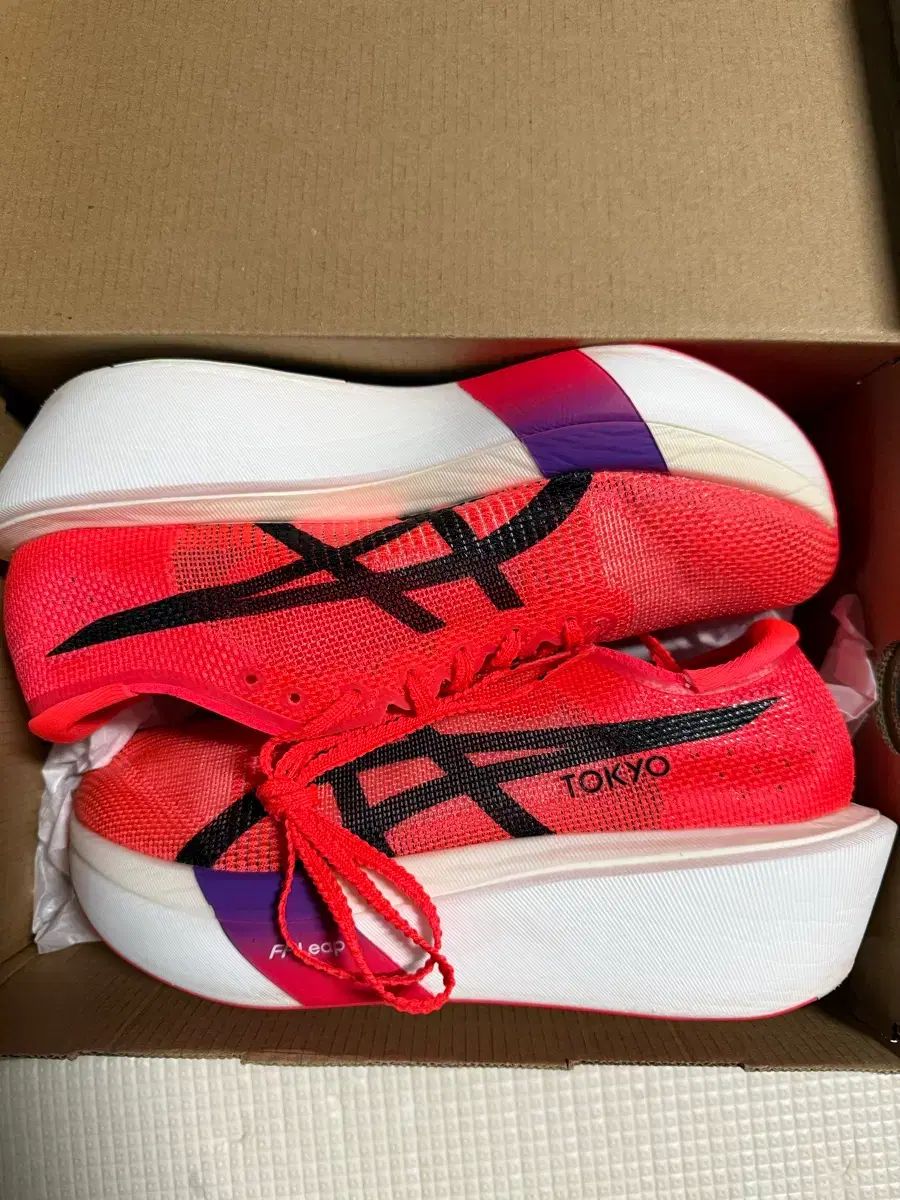 asics アシックス メタスピード TOKYO 東京 スカイ 240