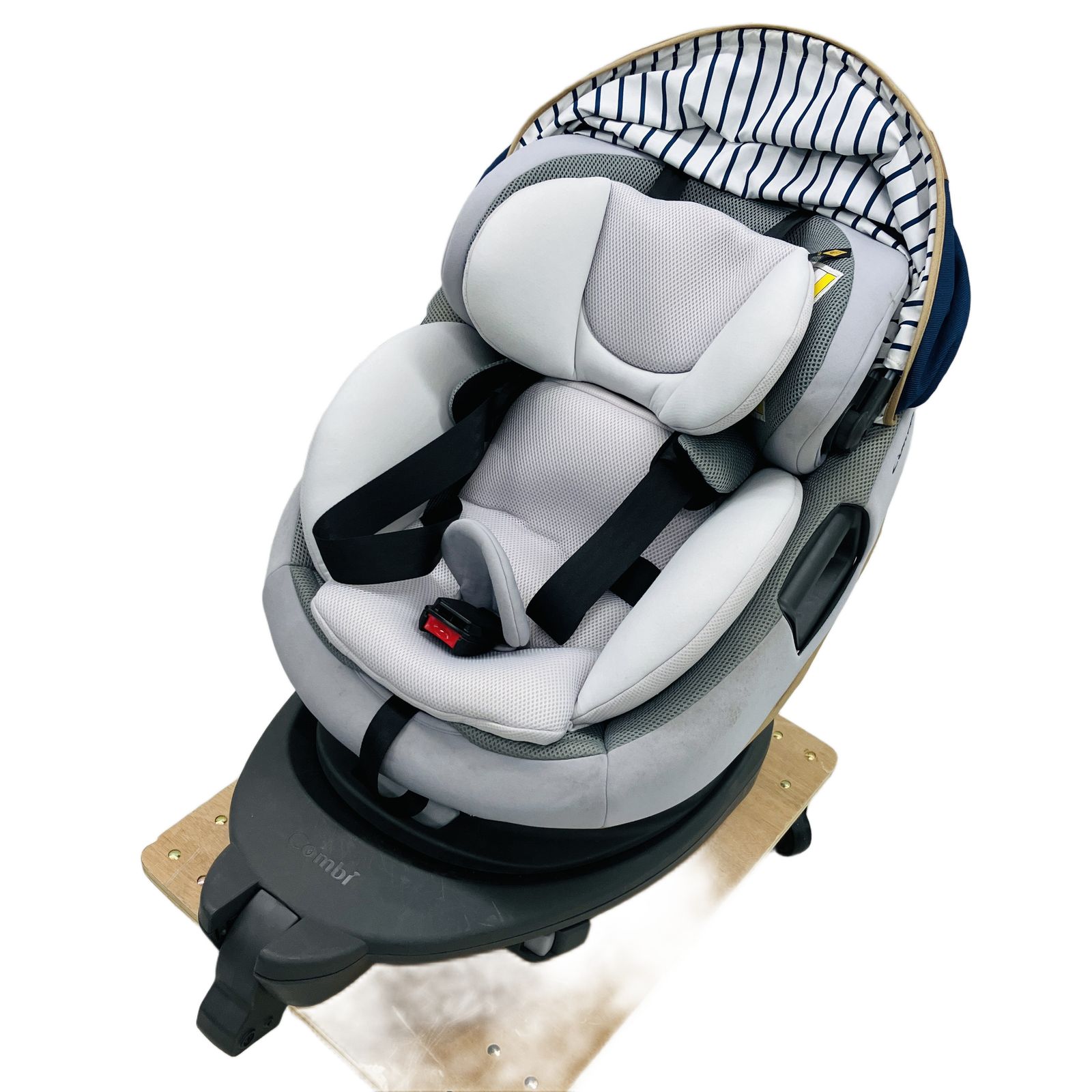 combi コンビ エッグショック CG-TRL チャイルドシード 車 子供 シート