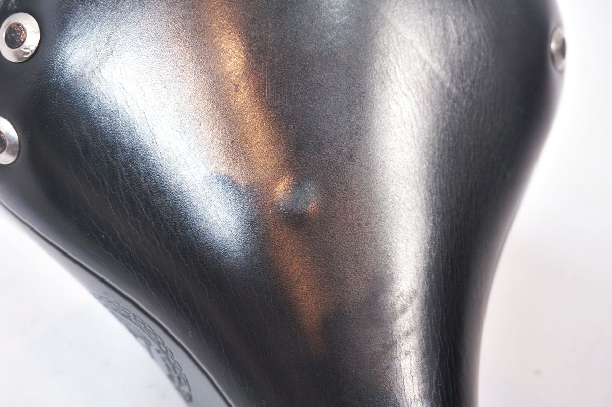 SELLA ITALIA 「セライタリア」 販売 EPOCA サドル / バイチャリ世田谷店