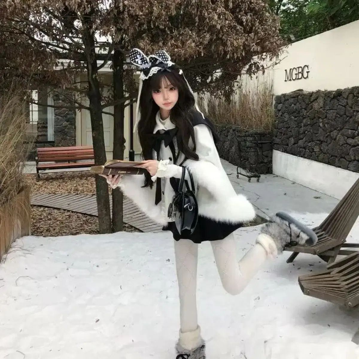 冬用かわいい白ケープショールクマ帽子ミニスカートセット