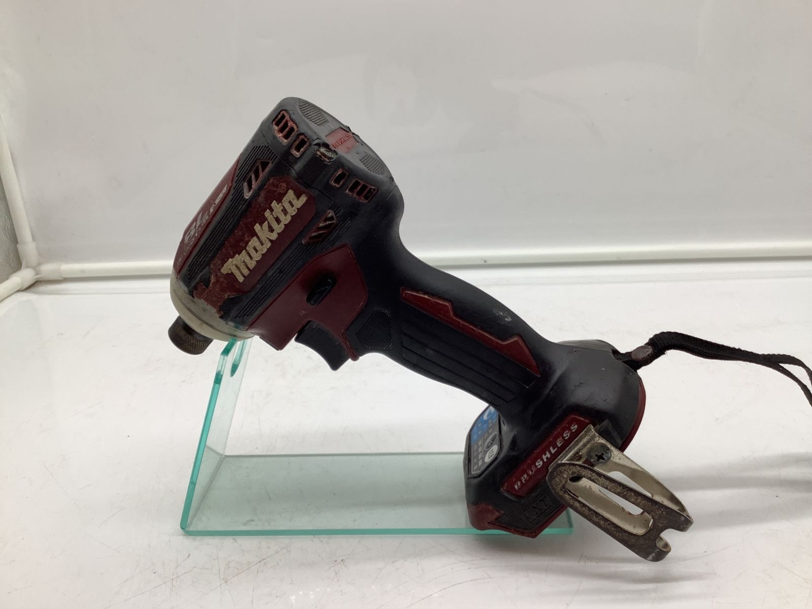 品 Makita マキタ 14.4 V充電式インパクトドライバ IT_B 92 IH 岡イ M 04