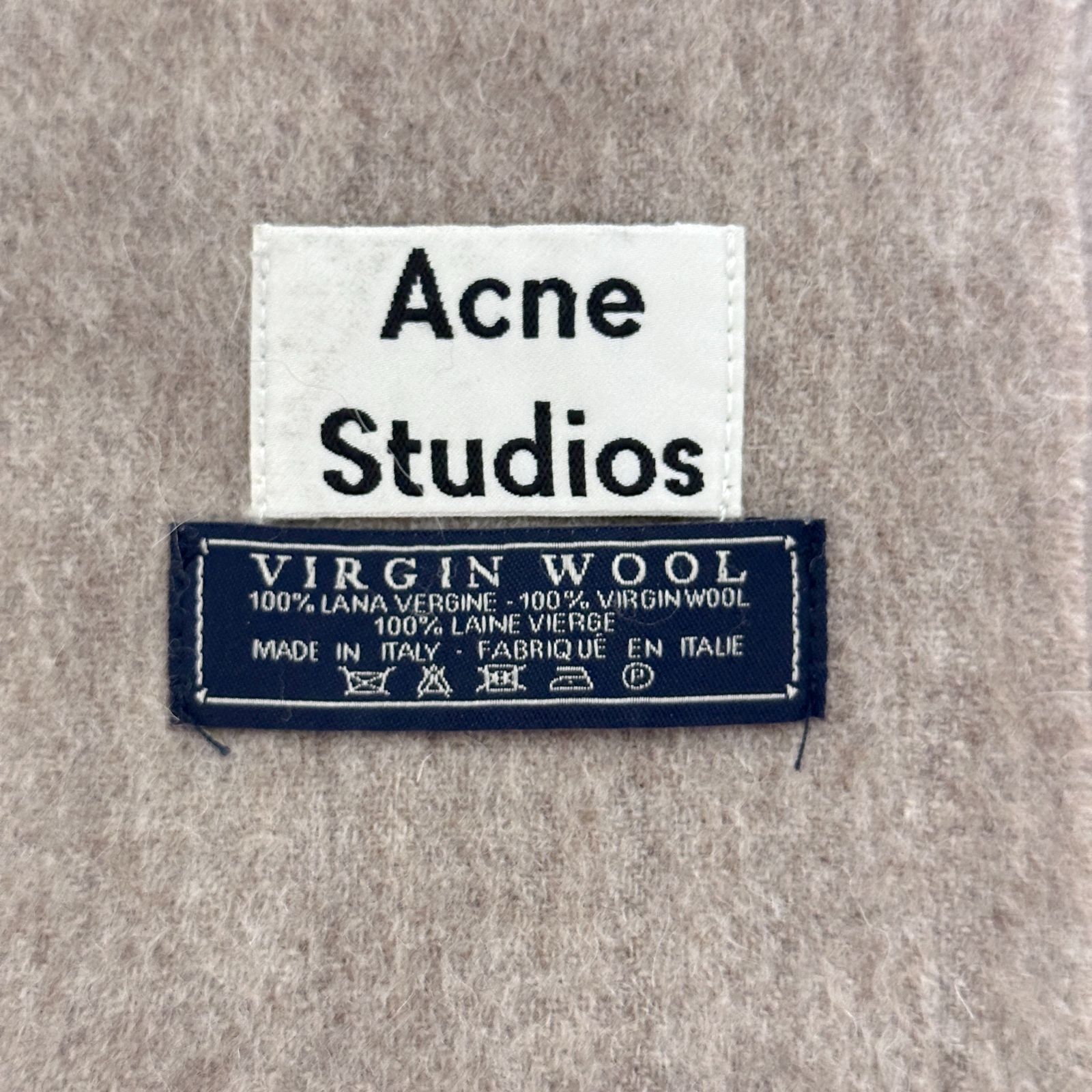 Acne Studios バージンウールマフラー 大判 グレー 旧タグ Acne Studios バージンウールマフラー 大判 グレー 旧タグ Acne