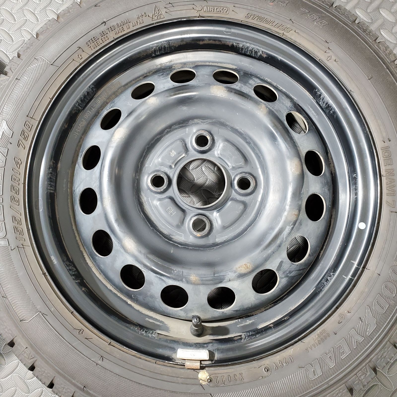 14 グッドイヤー