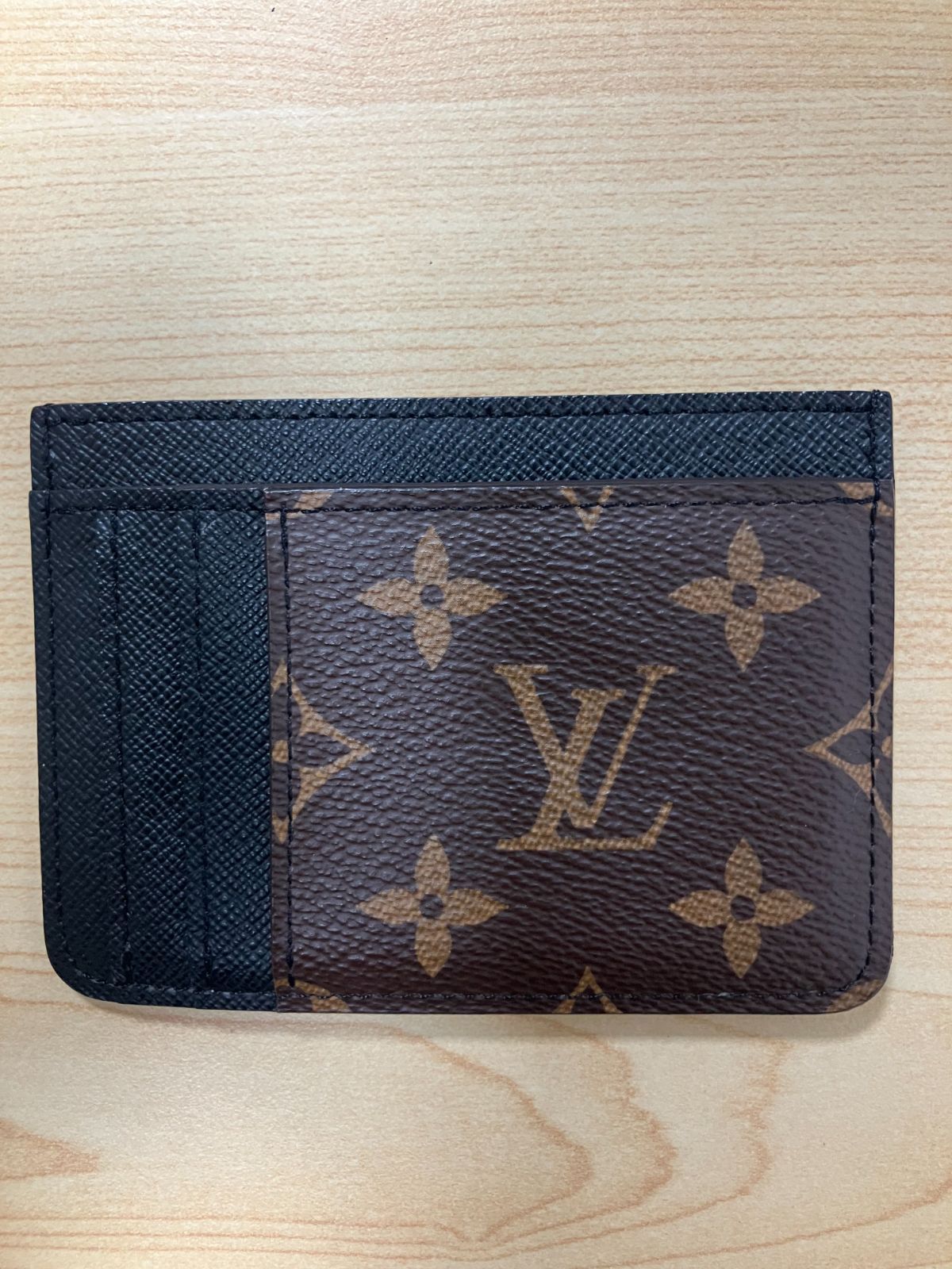 す〇LOUIS VUITTON モノグラム リバース ポルトカルト LVサイドアップ M 81462 RFID