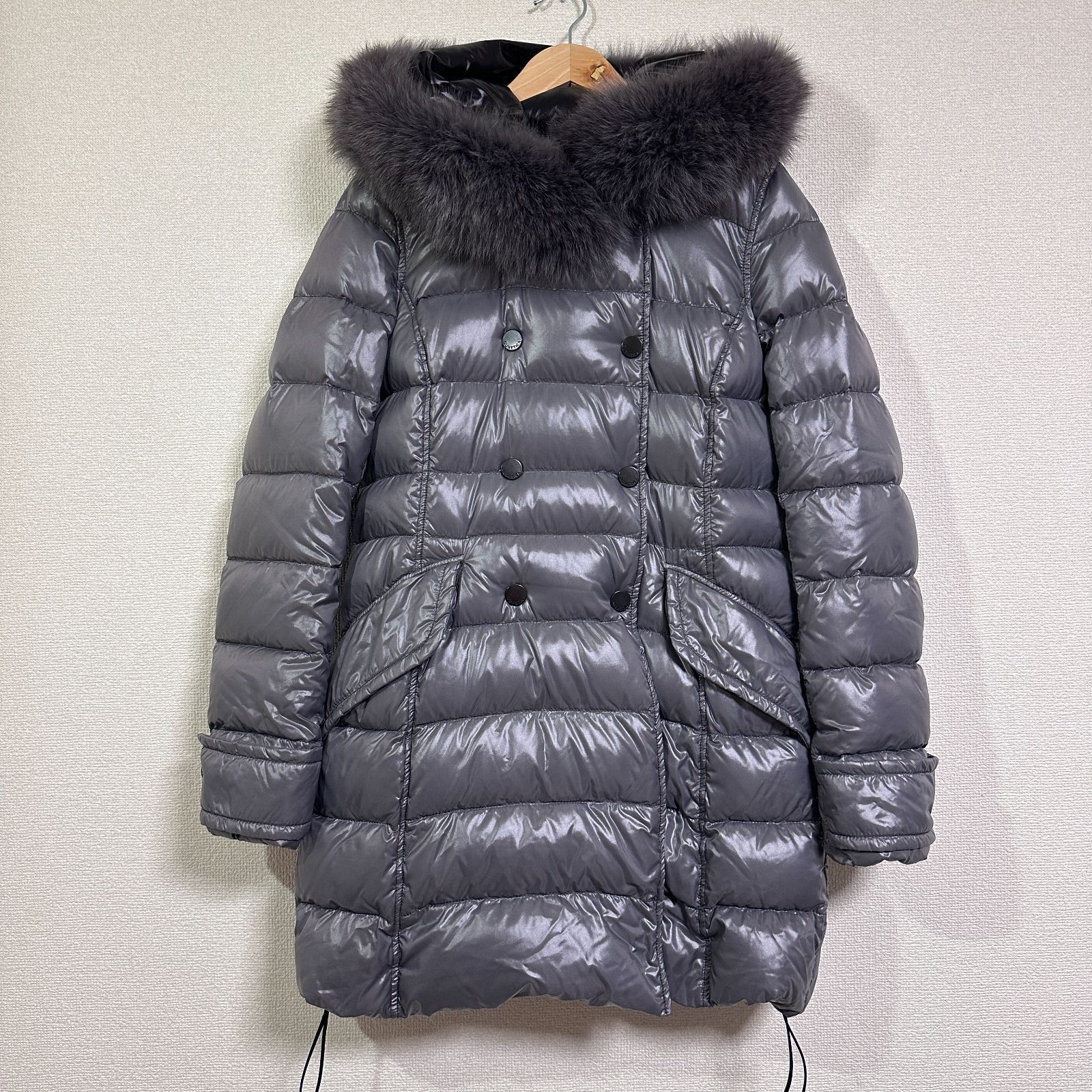 美品 DUVETICA エフイーエヌ EFIRA エンフィラ フォックスファー 美品 DUVETICA エフイーエヌ EFIRA エンフィラ フォックスファー