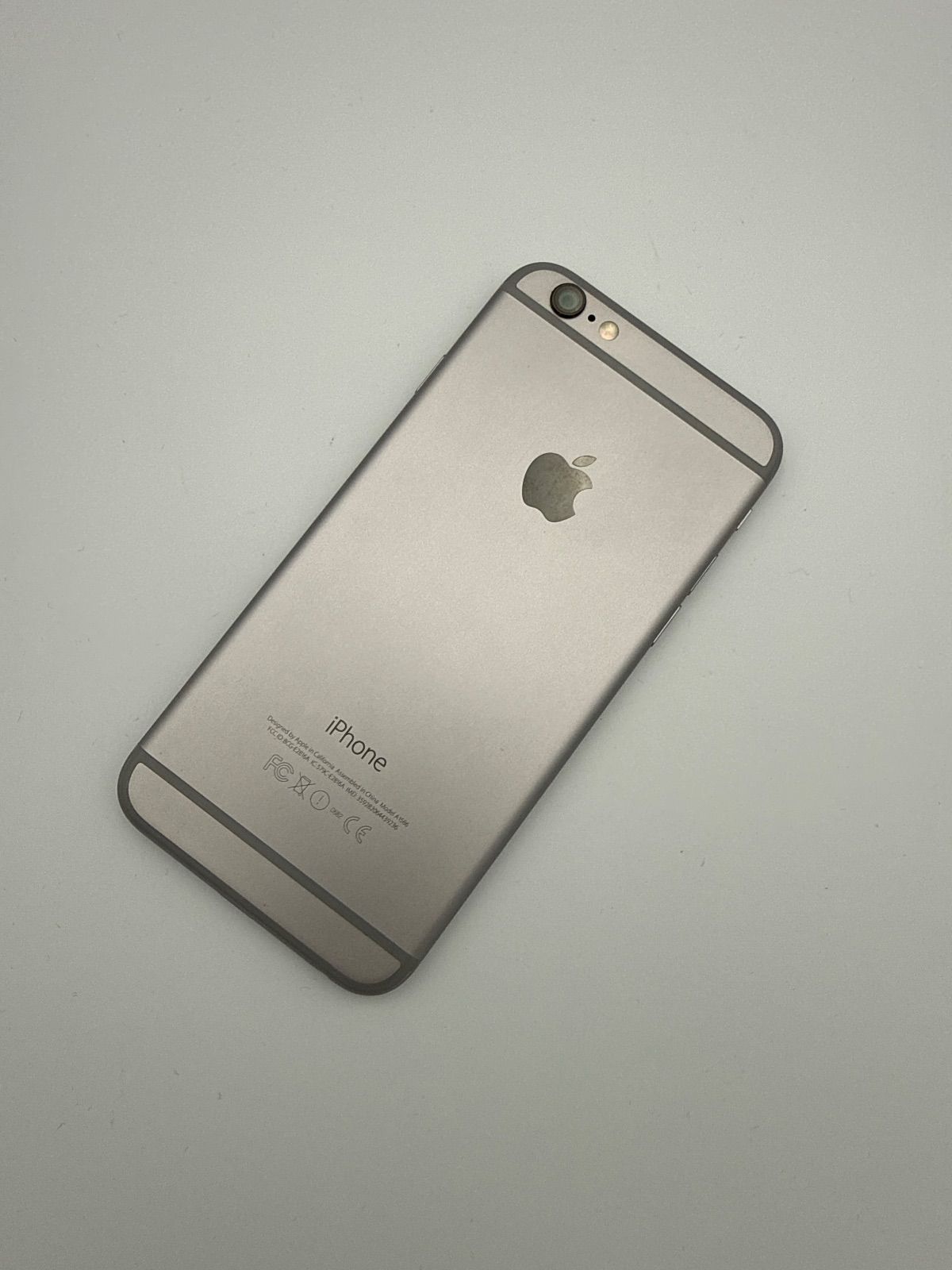 iPhone6 16GB スペースグレイ SIMフリー バッテリー新品 バッテリー新品交換済み 100％ au iPhone6 16GB スペースグレイ 黒