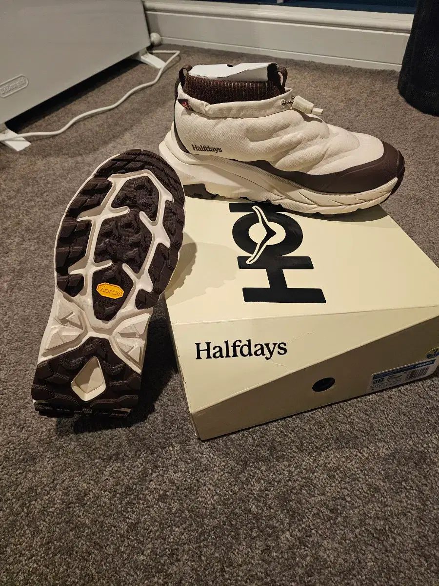 ホカ オネオネ カハ2 プロスト GORE-TEX x Halfdays 防寒靴