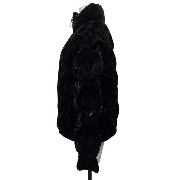 □ ラブモスキーノ LOVE MOSCHINO ハートキルトパファージャケット