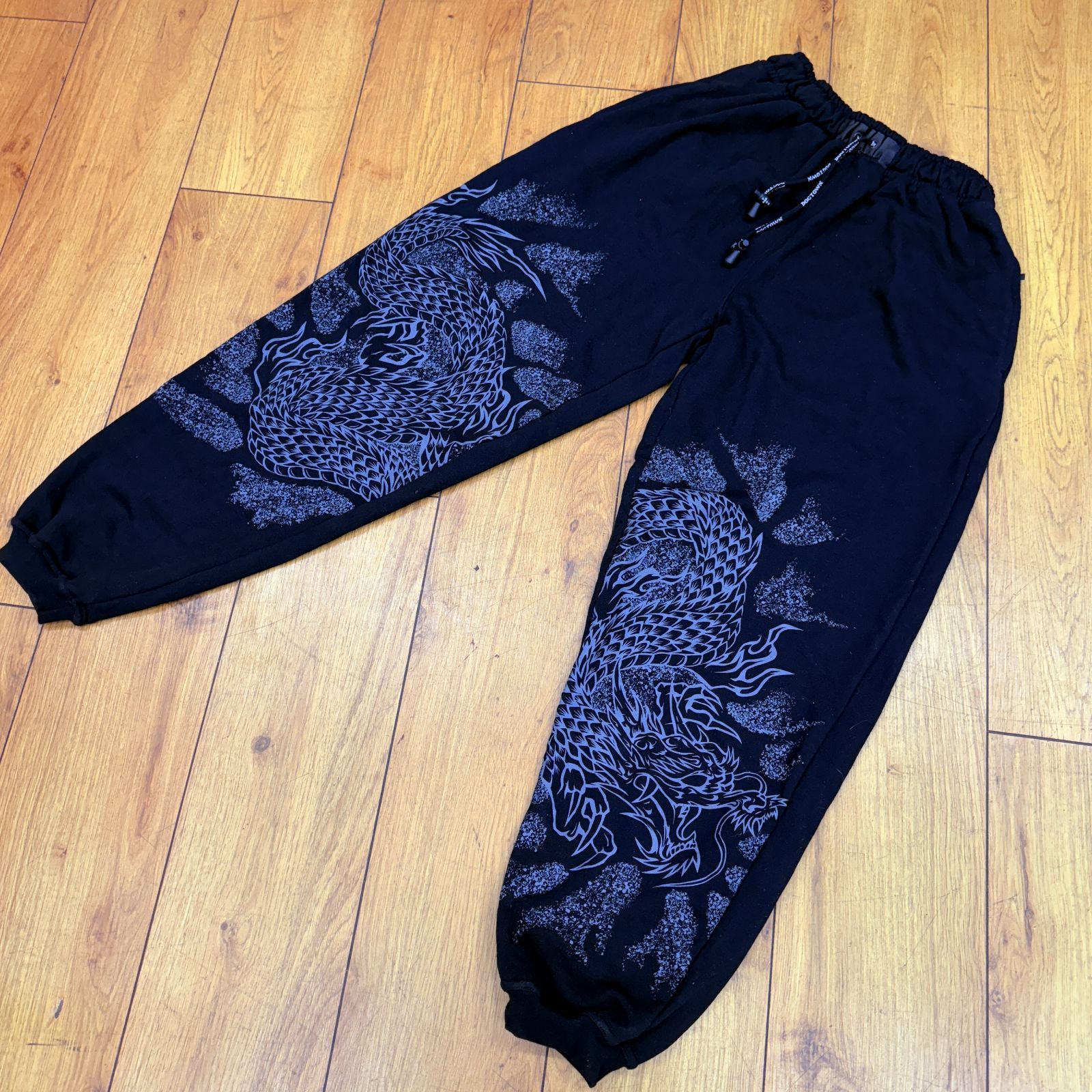 とりひき様 ▽△1247 DOG TOWN 黒龍 BLACK DRAGON スウエットパンツ XLサイズ タグ