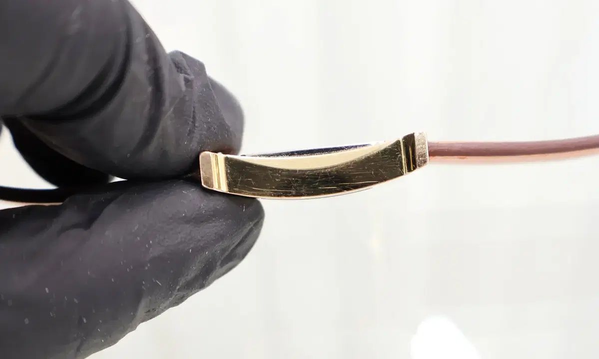 Hウォッチ ゴールド