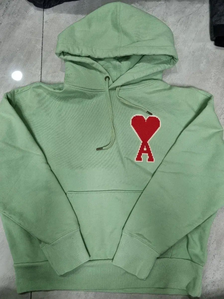 アミ ビックハート ロゴ 起毛 フードTシャツ L