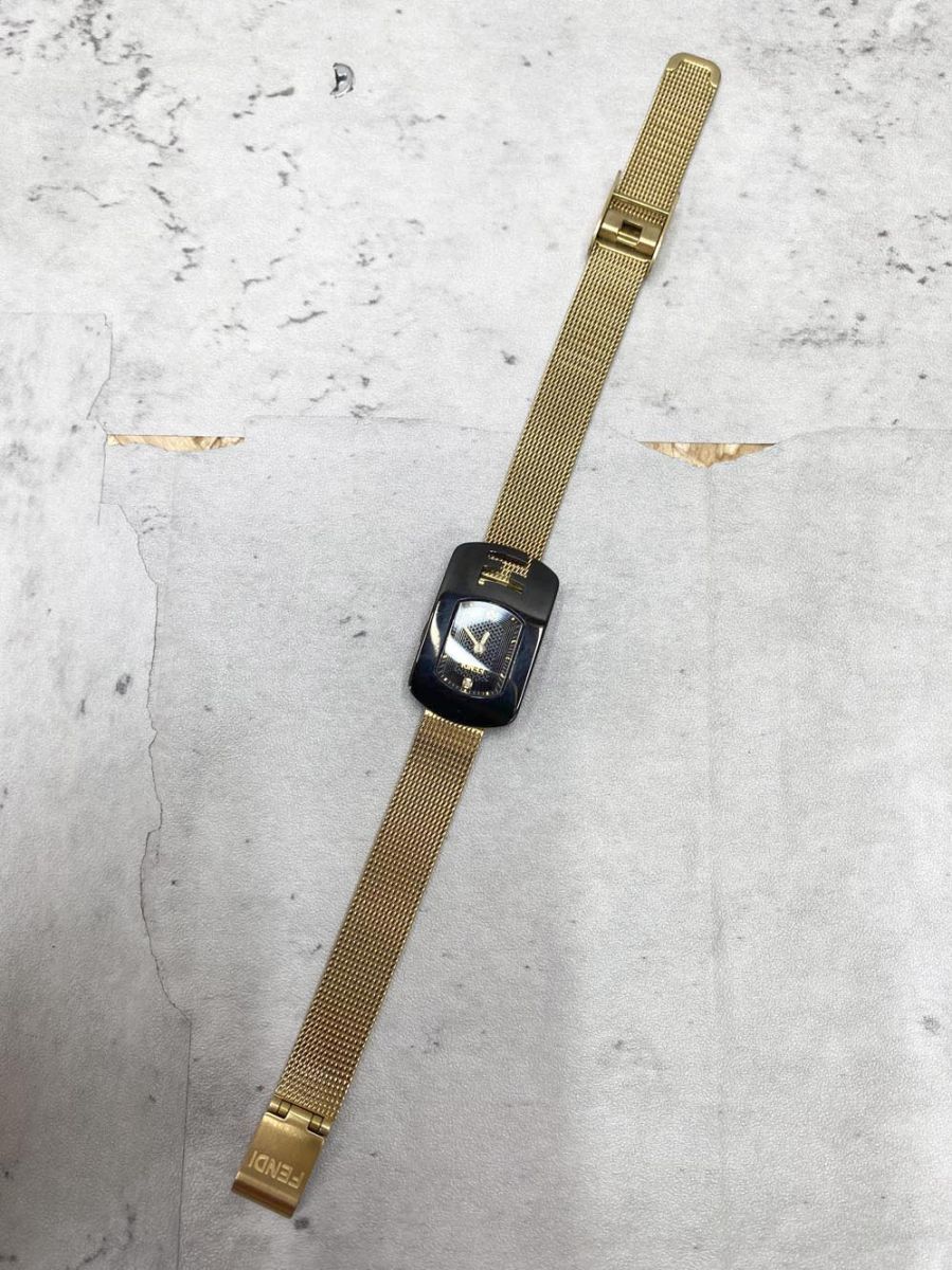 節約 FENDI フェンディ 30000L 不動品 カメレオン クオーツ 腕 時計