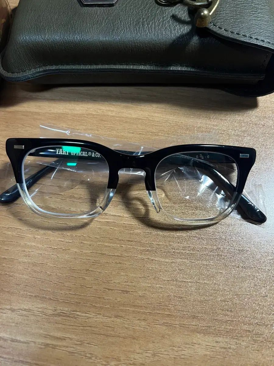 タルト オプティカル アーネル パラノイド USGI 2 nd generation ブラック クリスタル