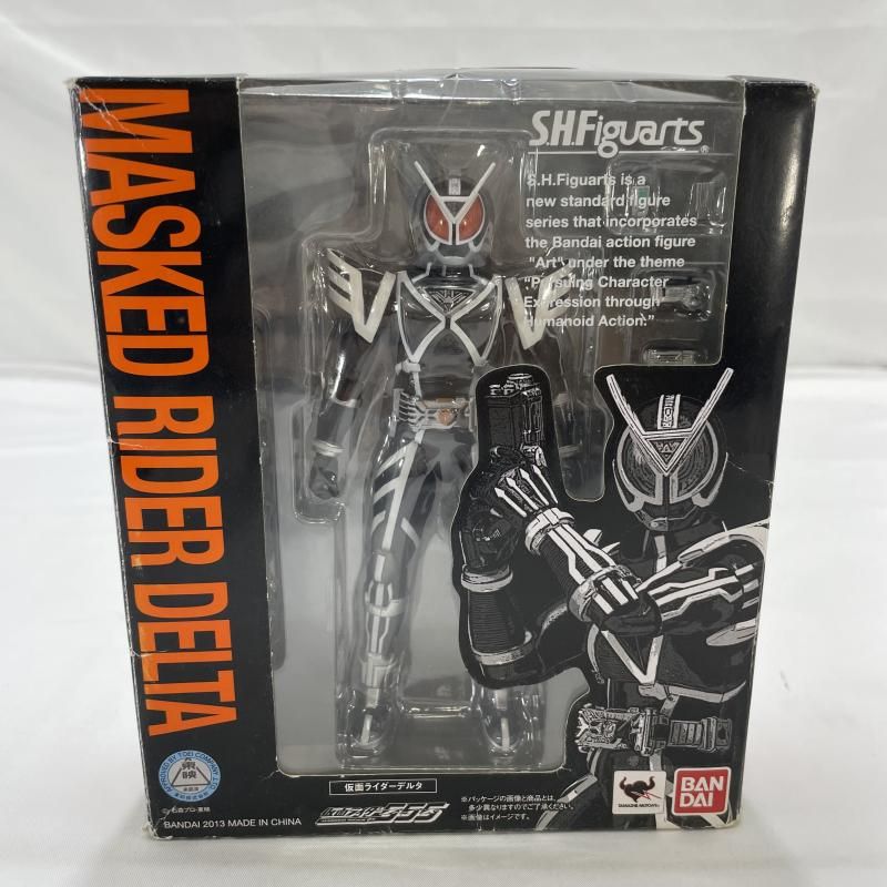 開封 箱傷み BANDAI S.H.Figuarts 仮面ライダーデルタ フィギュア 仮面ライダーファイズ 19