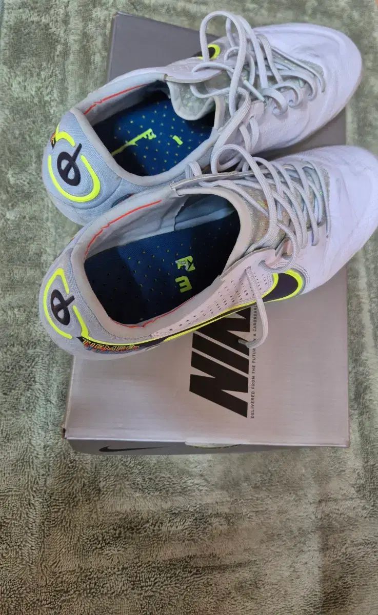 ナイキ ティエンポ9 エリート AG 270 サイズ