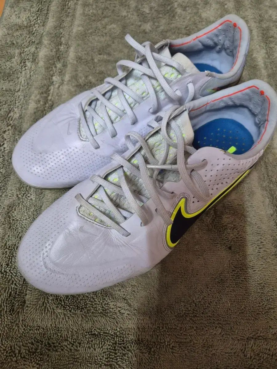 ナイキ ティエンポ9 エリート AG 270 サイズ