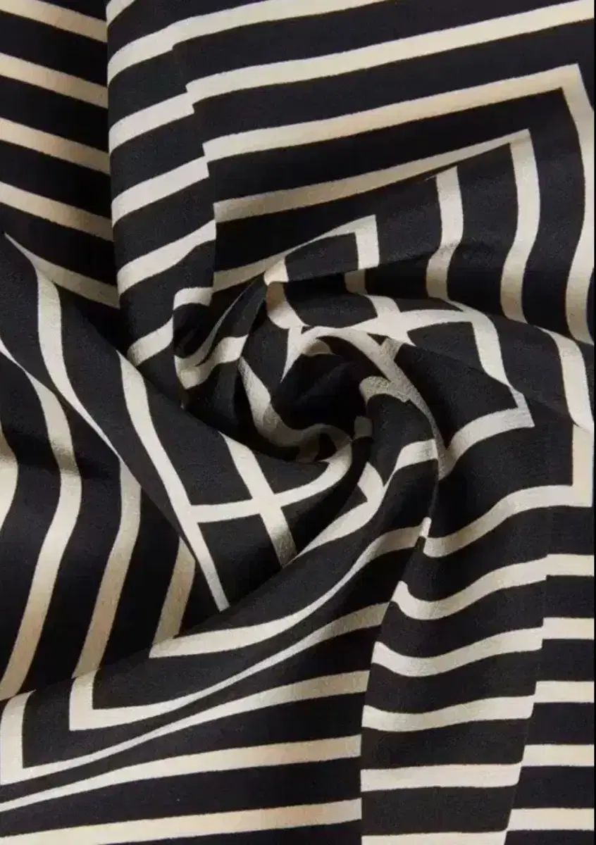  トーテム ベネチア シルク スカーフ バンダナ スカーフ 小物