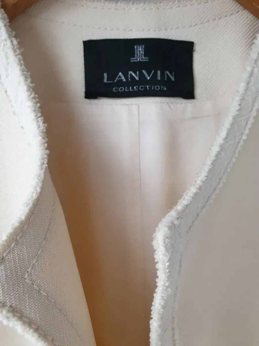 LANVIN アイボリー