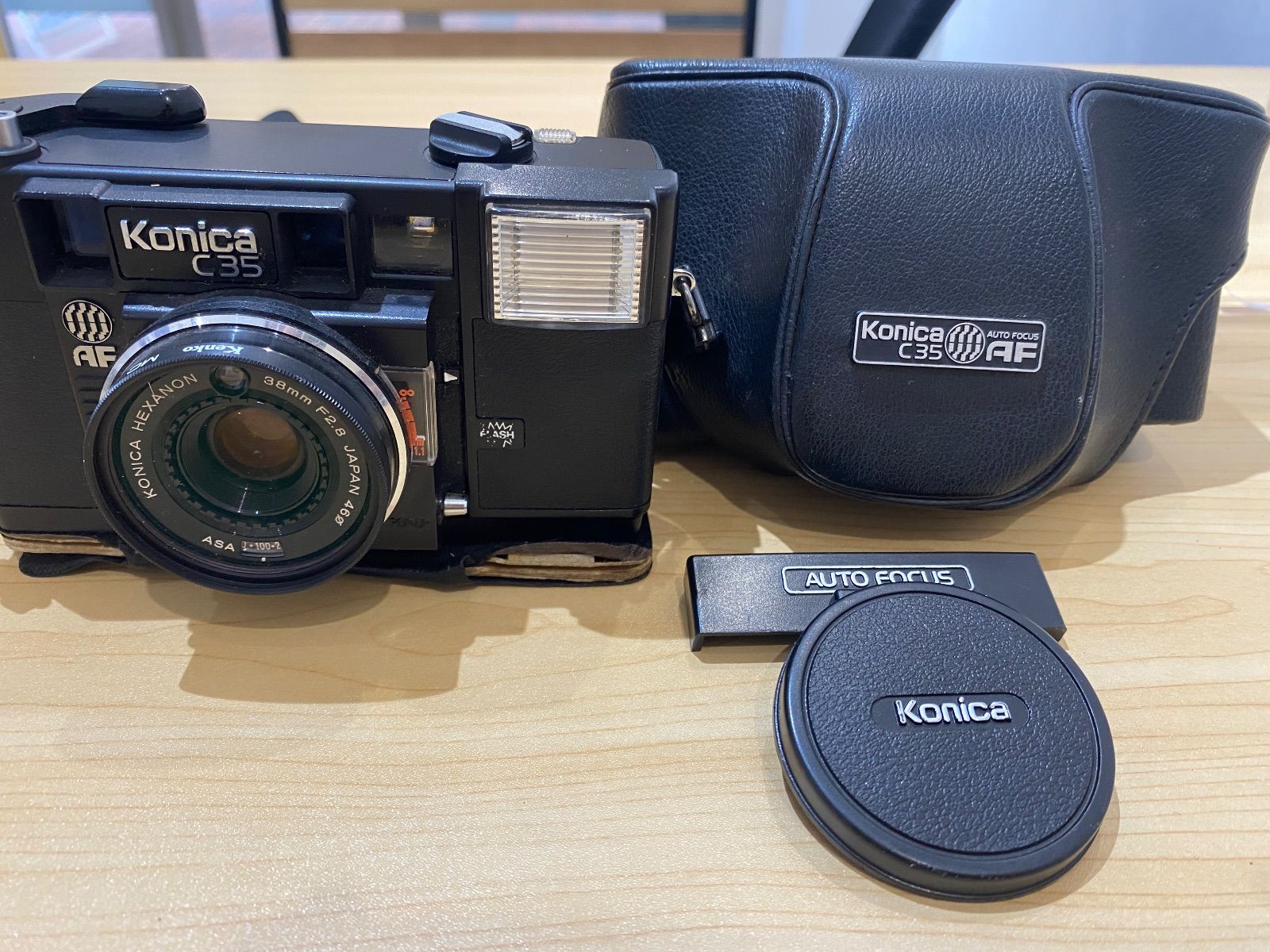 □Konica C35 AF コニカ フィルムカメラ HEXANON 38mm - メルカリ