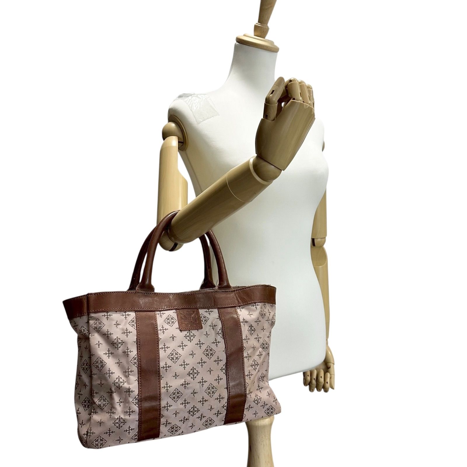 【美品】ラシット　russet レザーバッグ　モノグラム　ハンドバッグ 楽天市場】【中古】ラシット ハンドバッグ RUSSET レディース BAG