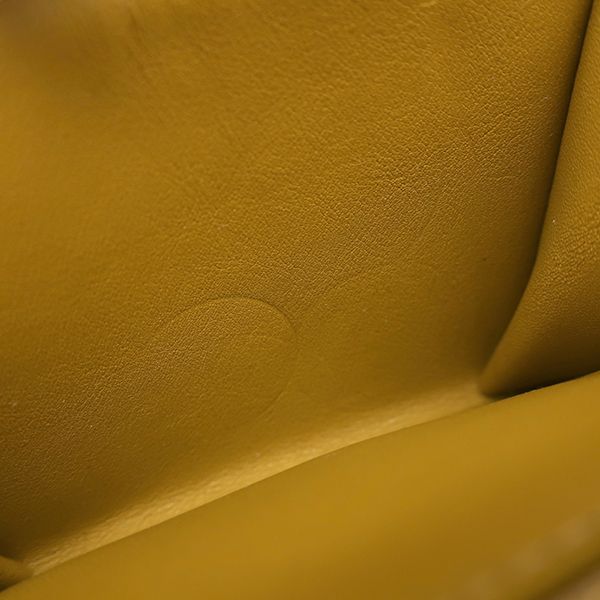 二つ折り財布 アナグラム