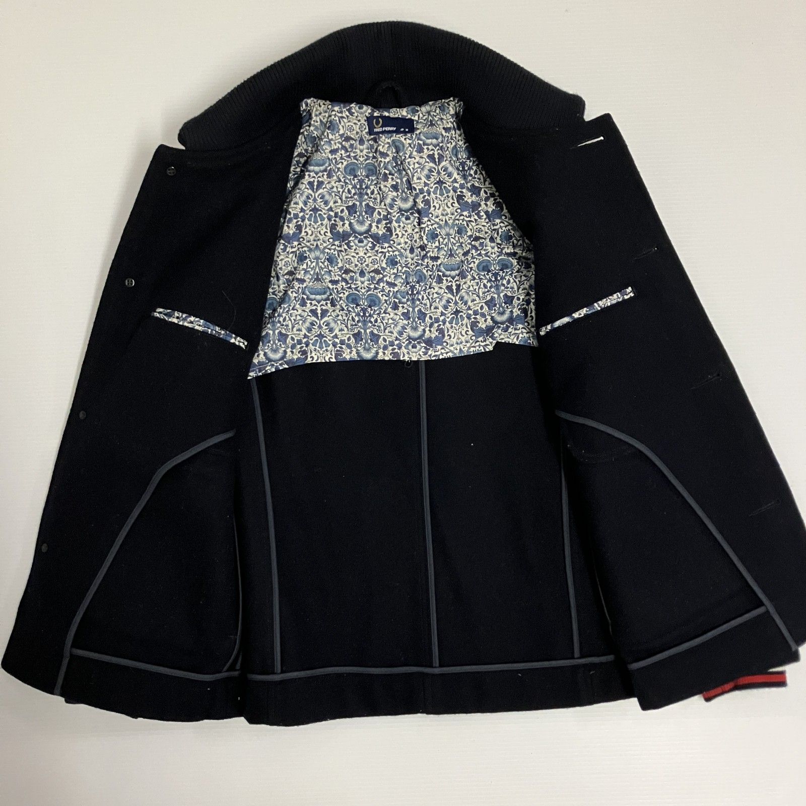 ◇ FRED PERRY フレッドペリー その他アウター ドンキーコート