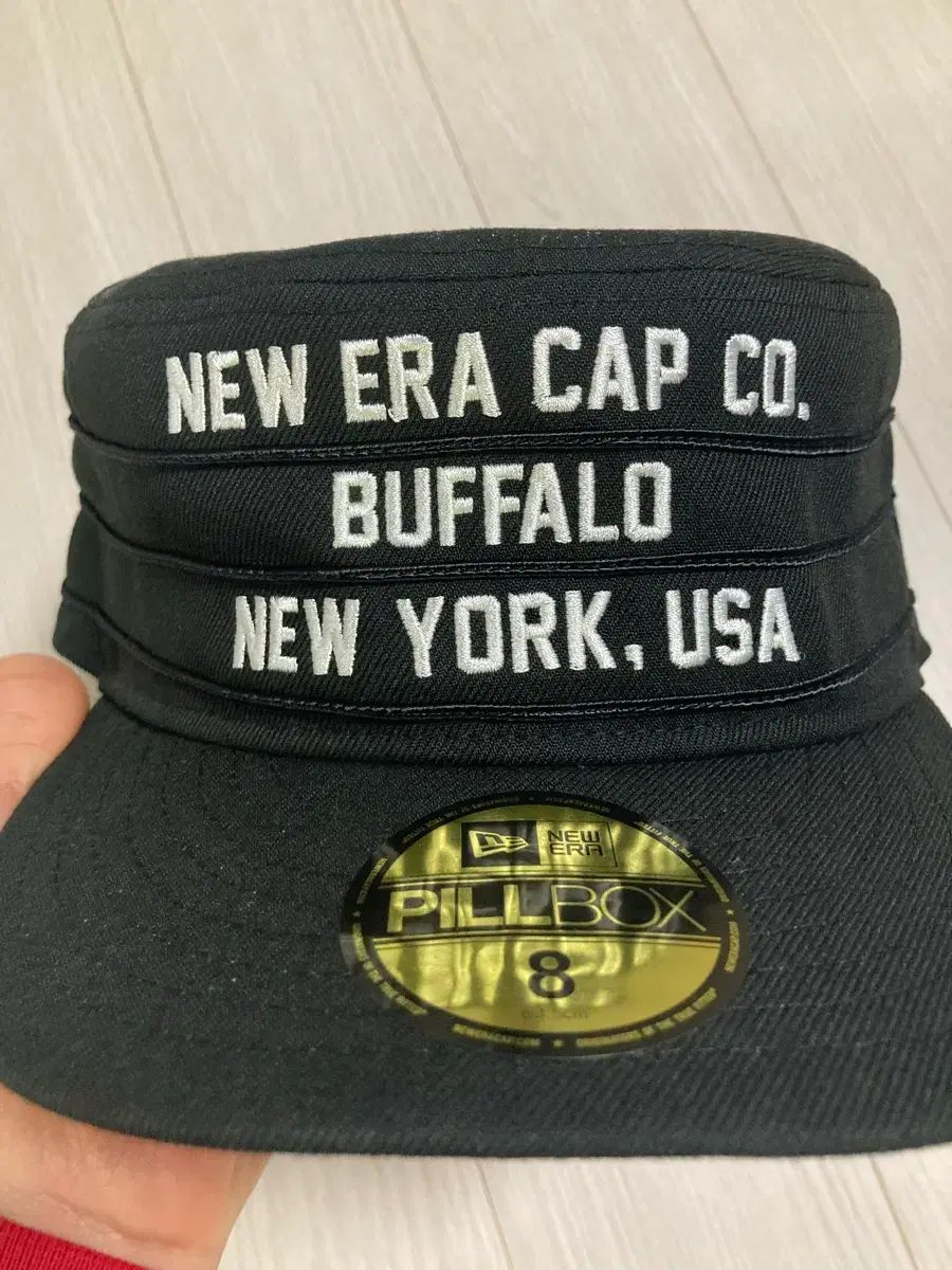 ERA ニューエラ ボックス サイズ 8 63.5 cm